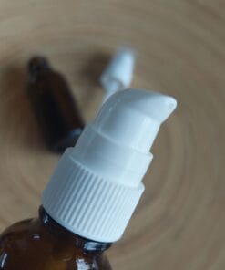 Alternative view of Glowserumflesje 30 ml. – met speciaal serum pompje